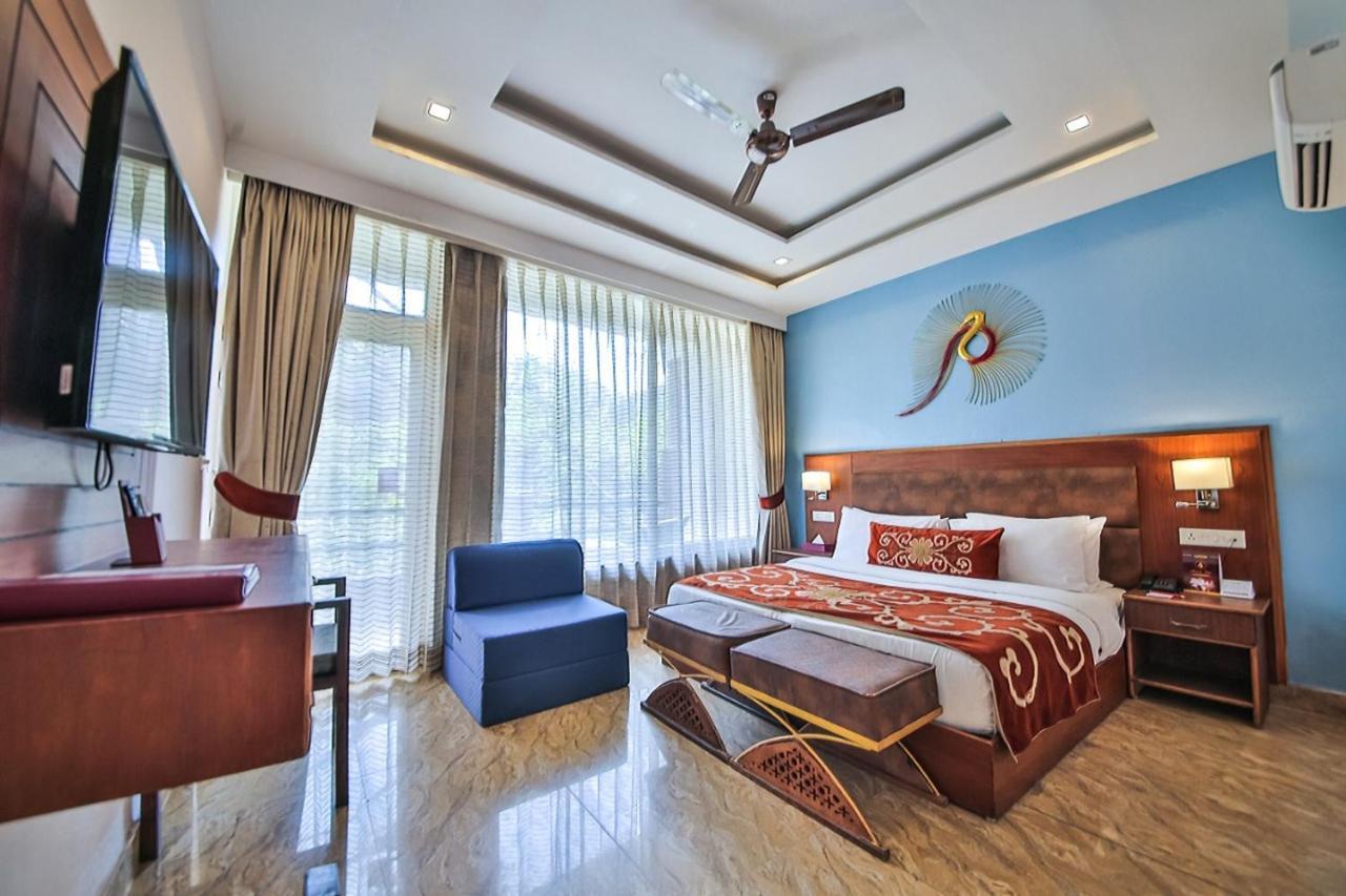 ซัมมิต บาย เดอะ คงคา บีช รีสอร์ต แอนด์ สปา Hotel ริชิเคช ภายนอก รูปภาพ
