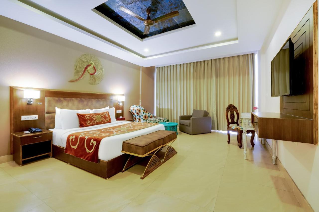ซัมมิต บาย เดอะ คงคา บีช รีสอร์ต แอนด์ สปา Hotel ริชิเคช ภายนอก รูปภาพ